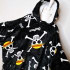 Poncho One Piece Black Skull Adult Size